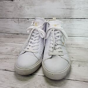 GBG Los Angeles GGonia Woman 8.5M White Faux Leather High Top Lace Up Sneakers